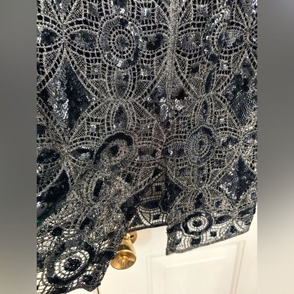 Express Black Sequin Silver Metallic Skirt Size 10 - Picture 11 of 12